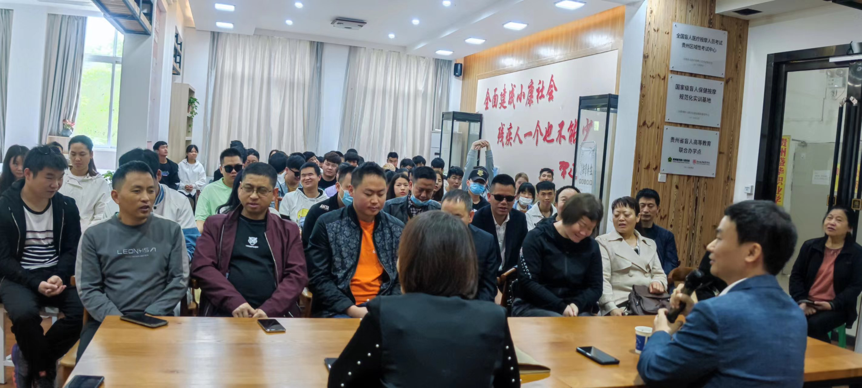 包含贵州队力挫对手，疲于况顾掌握胜利的词条