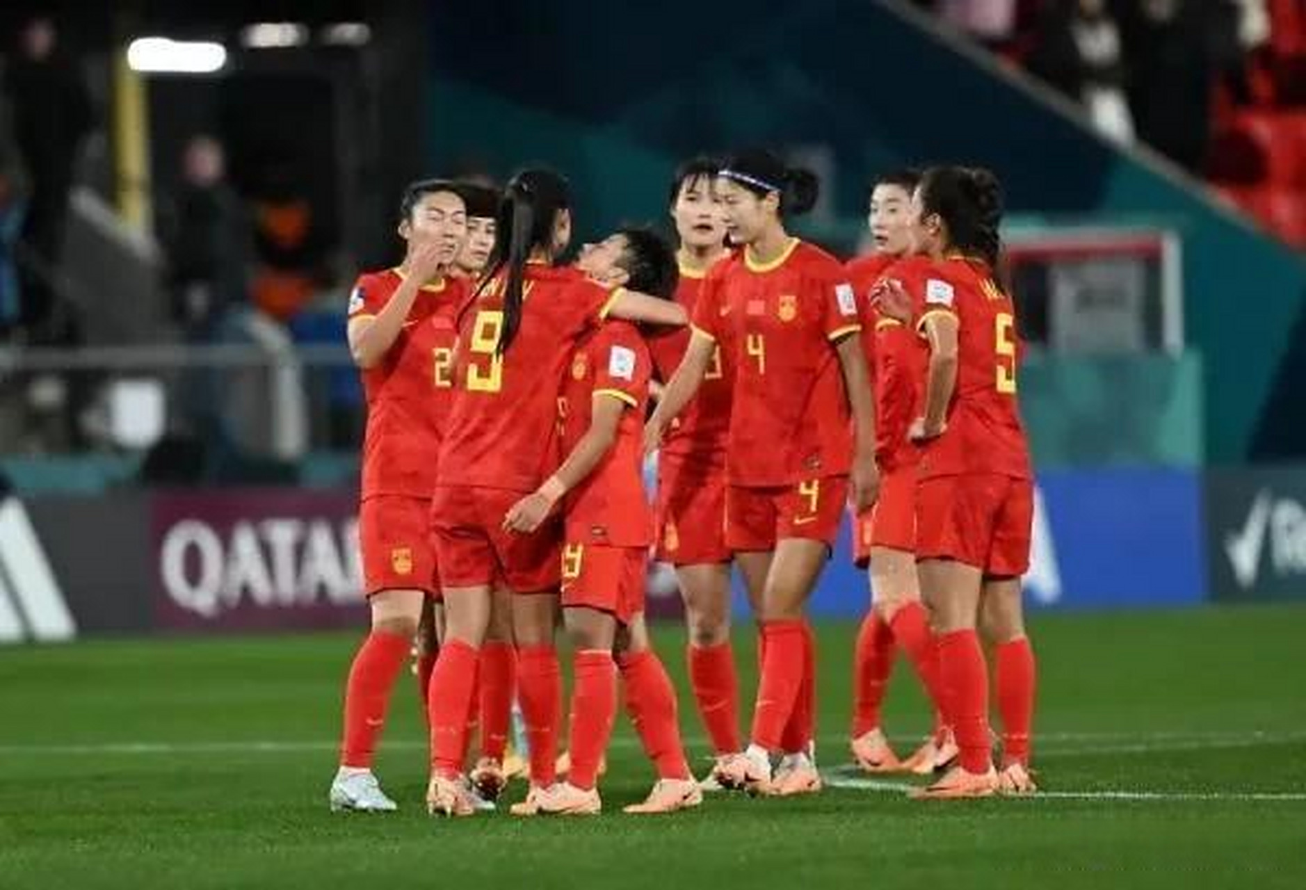 亚洲杯女足冠军终结年干旱的简单介绍