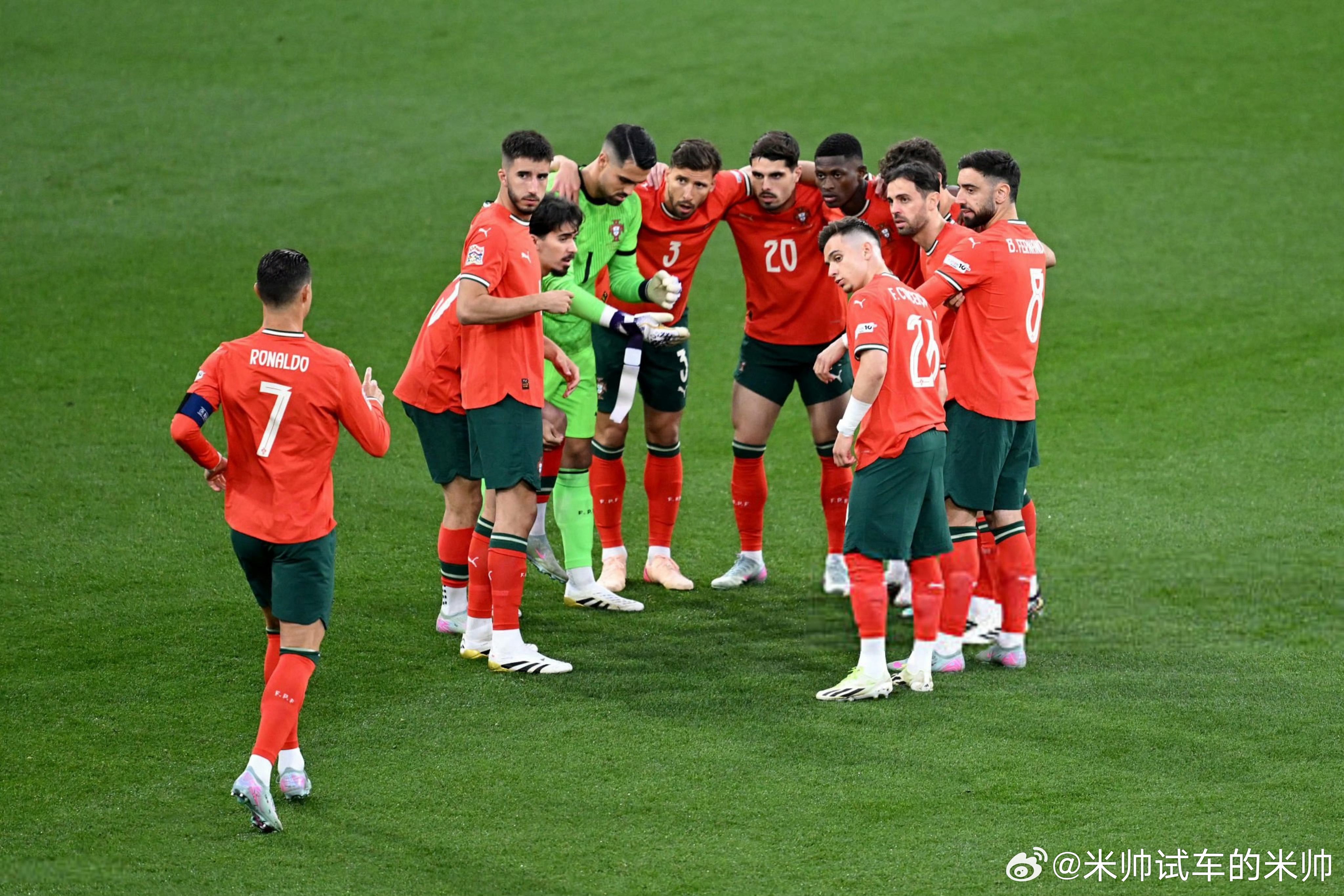 包含葡萄牙主场大胜摩洛哥，晋级前景不容小觑的词条