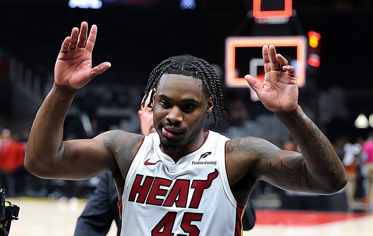 PG平台-热火队球员备战新赛季，冲击季前热身赛冠军