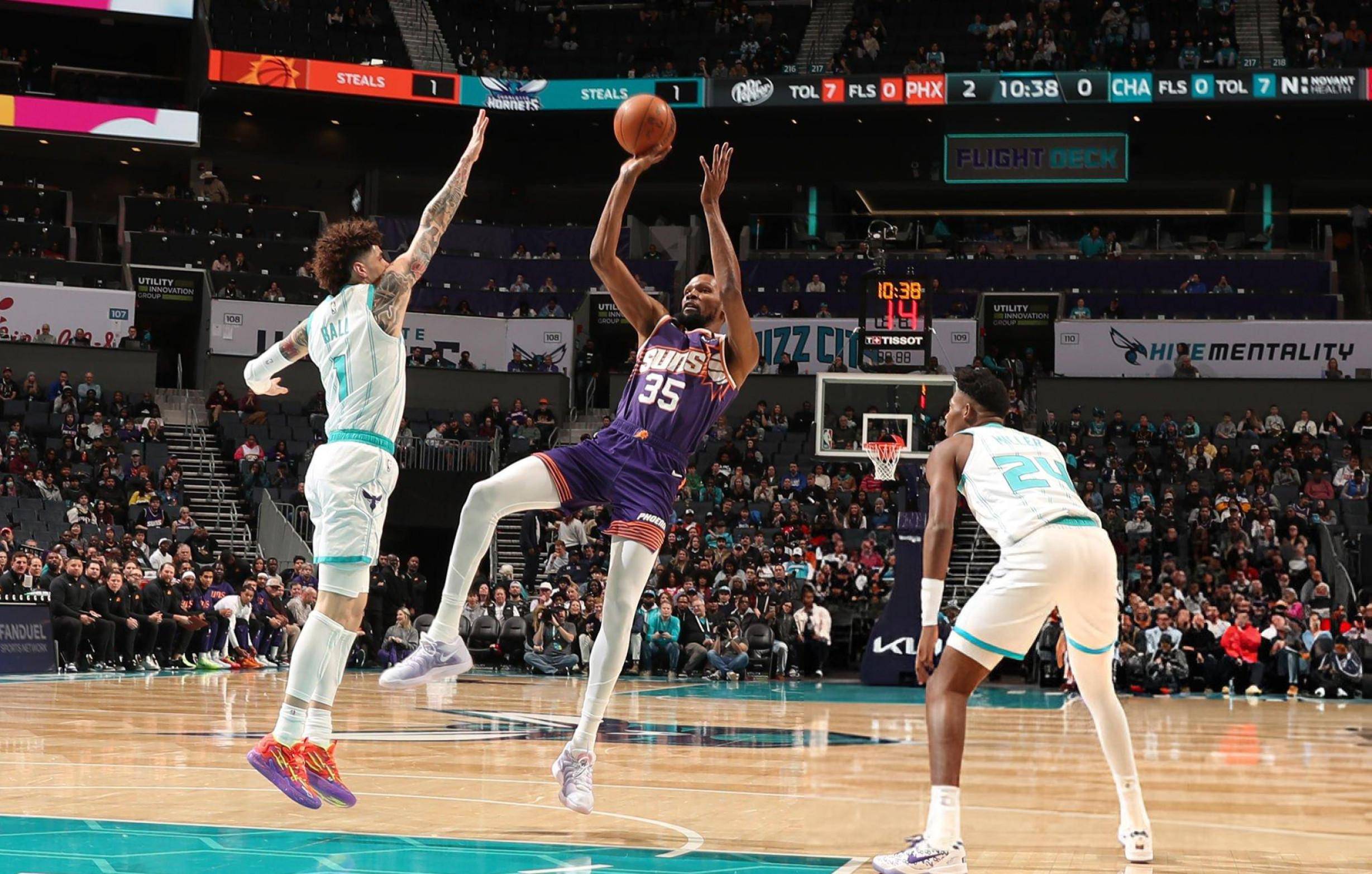 关于热火巨星摆烂影响队内氛围，球队高层或考虑交易的信息