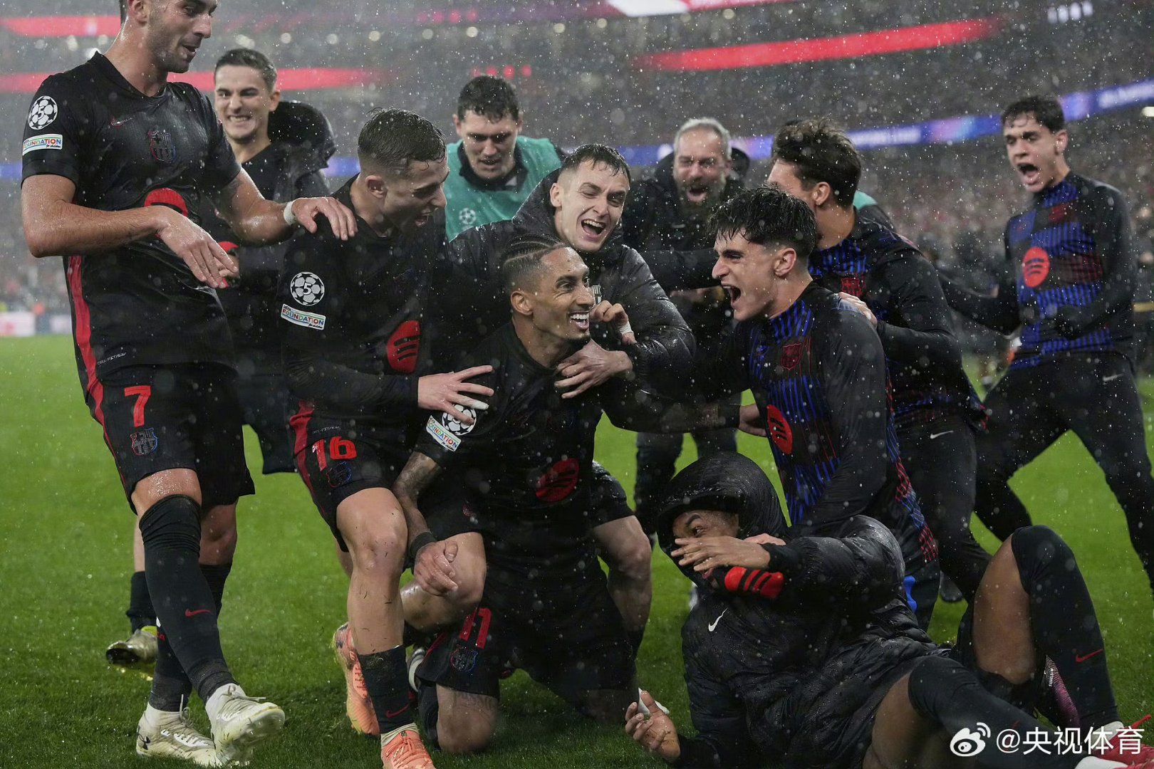 卡利亚里主力受伤，球队实力受到考验的简单介绍