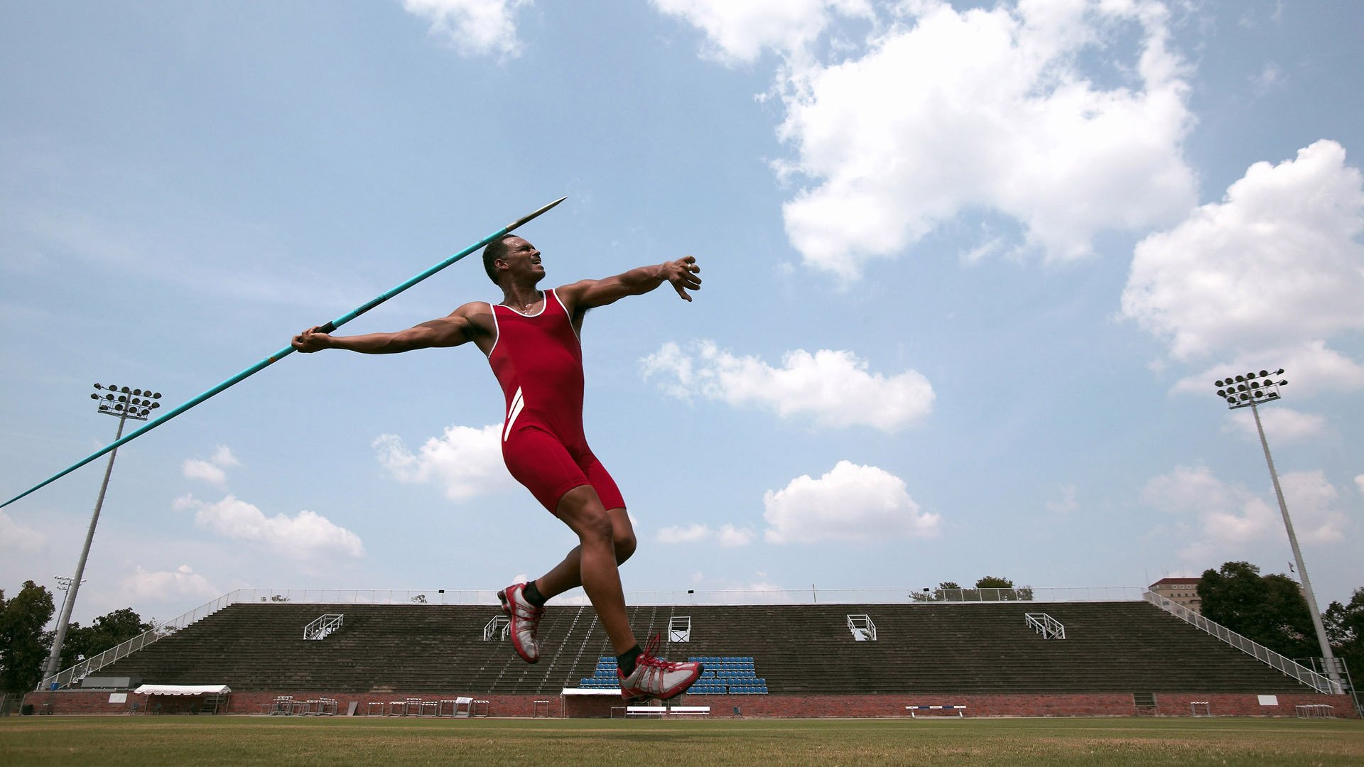 以下是为您构思的标题与正文